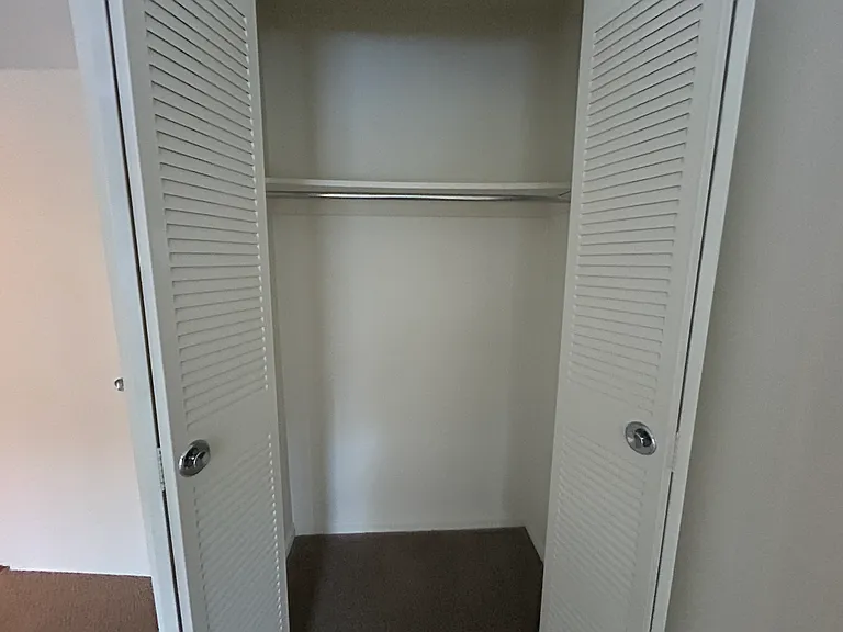 Princeton Circle West Apartments — Photo 15