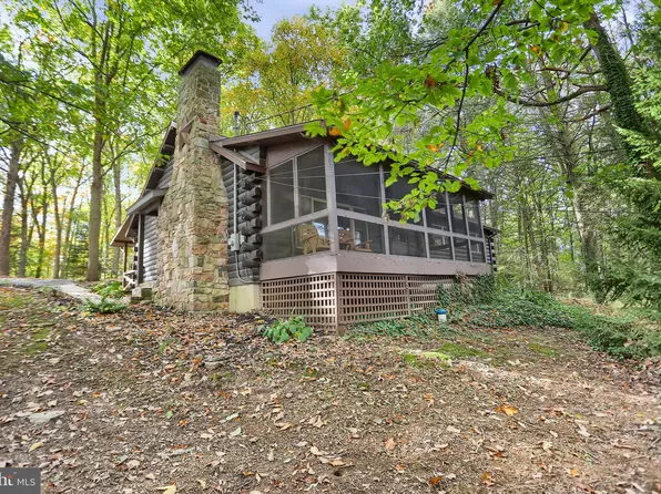 56 Conard Ln, Mifflintown, PA 17059