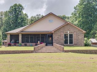 321 Dial Hollow Rd, Hohenwald, TN 38462
