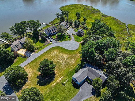 2nd image of 149 Creekside Dr
