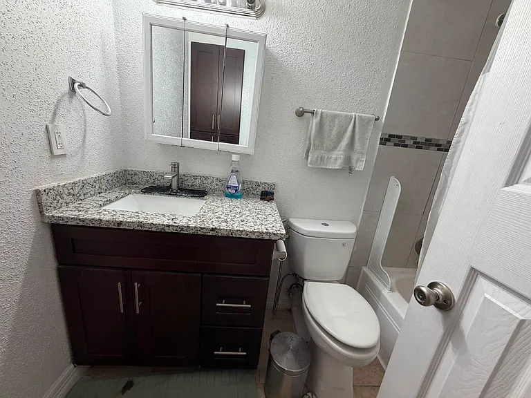 7200 Clarewood Dr #1607 — Photo 8