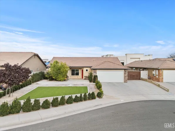 362 Turquoise Ct, Delano, CA 93215