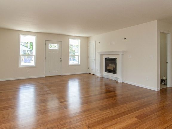 5th image of 5007 N Visscher St