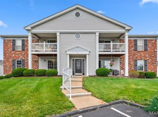 2 Berview Cir APT H, Saint Louis, MO 63129