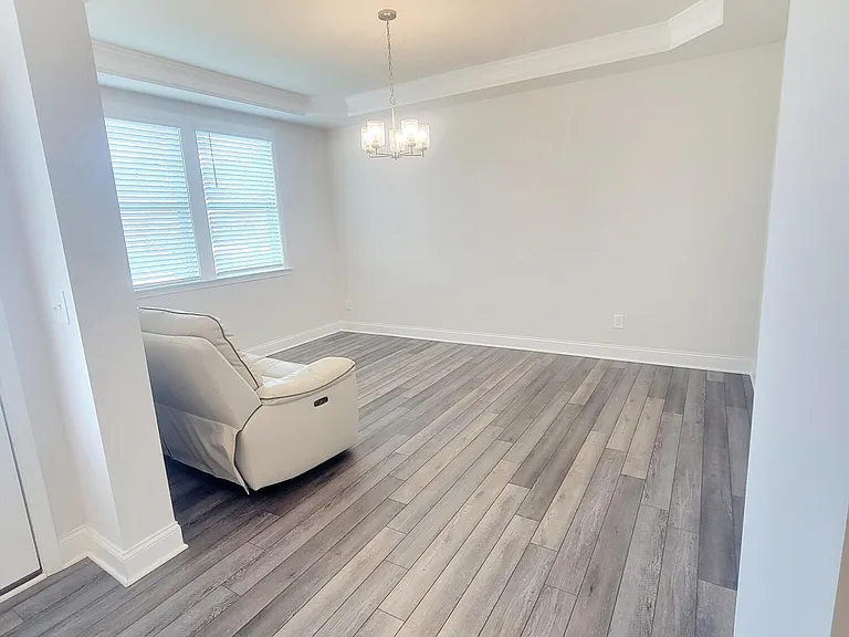 121 Scoville Rd — Photo 5