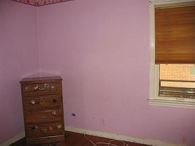 5th image of 4373 Newberry Dr