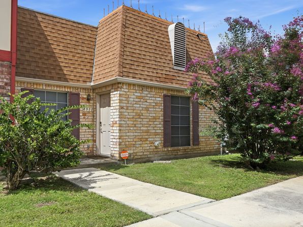 4911 Arbor Ridge Dr