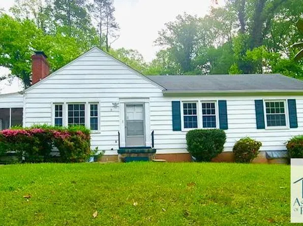 1003 Indian Trl, Martinsville, VA 24112