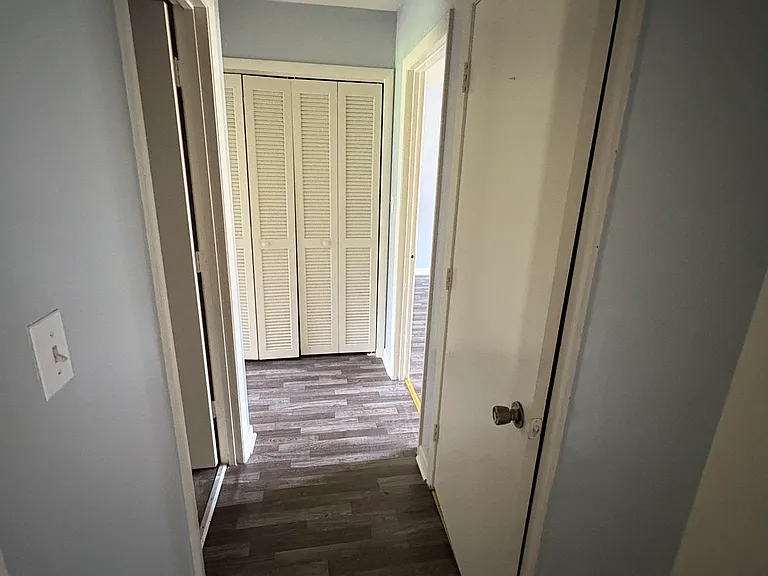 937 Kings Rd #B — Photo 9