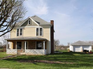 5559 Chestnut Hills Rd NE, Newark, OH 43055