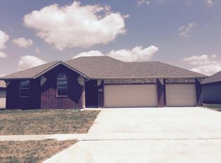 1203 Aaron Ave, Monett, MO 65708