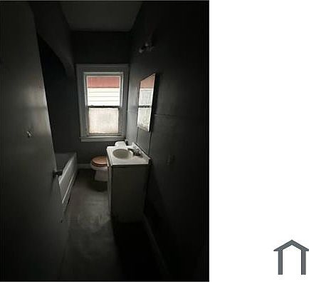 1st image of 13639 Saratoga St