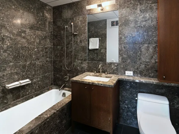 205 East 59th Street image 7 of 15