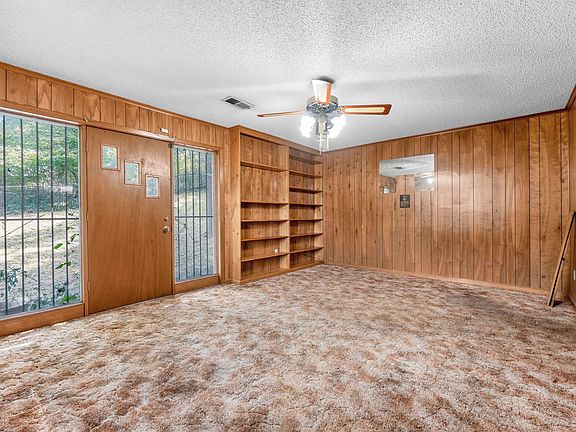 18th image of 2563 Capewood Dr
