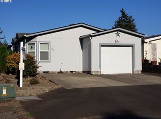 542 N 9th St, Saint Helens, OR 97051