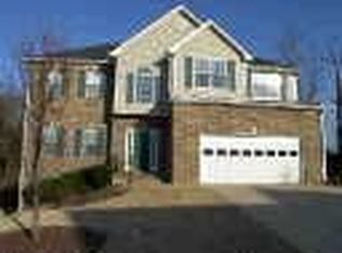 891 Ashton Oak Cir, Stone Mountain, GA 30083