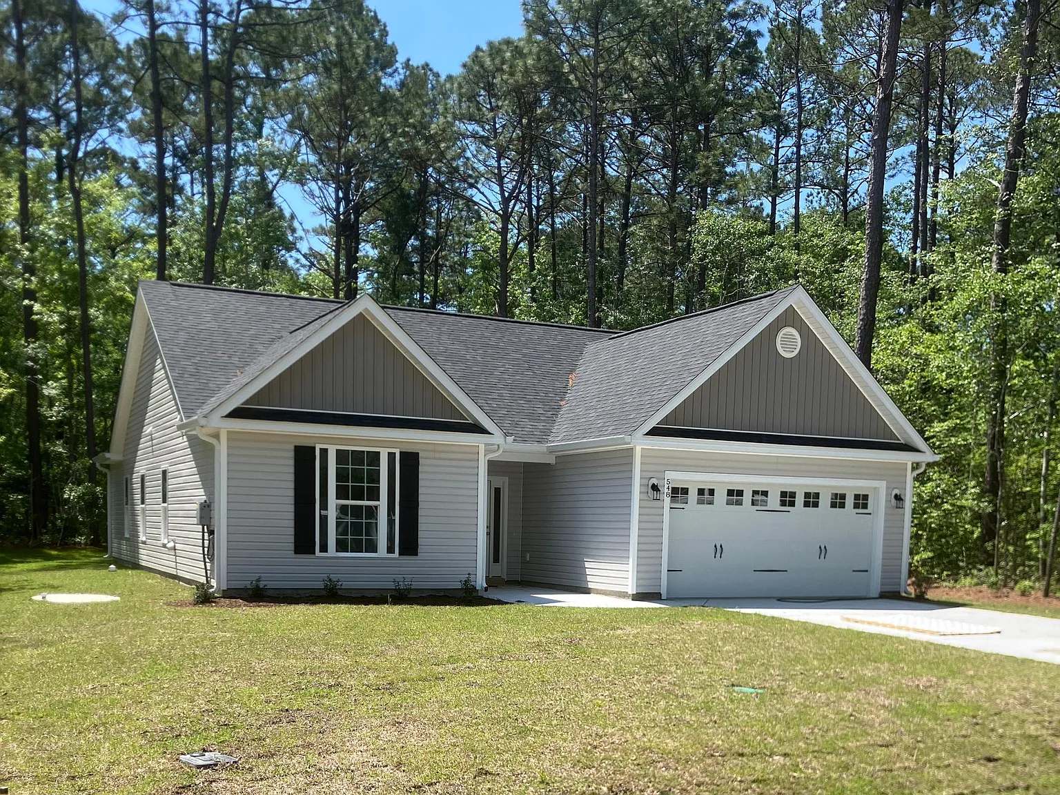 3 bed, 1520 sqft, $2,075 — Photo 1