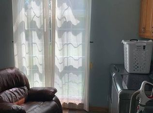 885 Paint Ln, Carthage, MO 64836