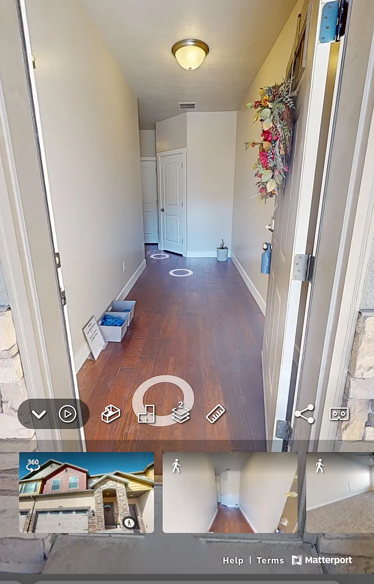 246 Bridgewater Lane — Photo 3