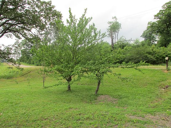 4th image of 1117 Highway 240 W