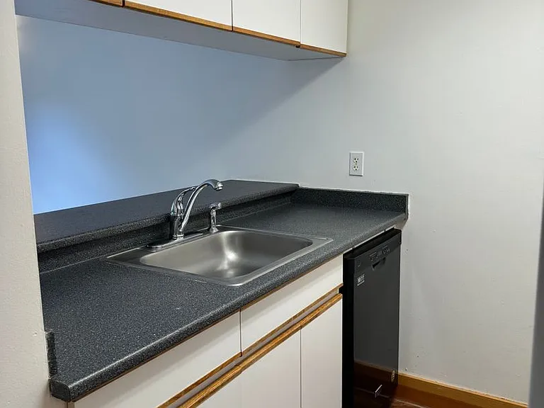 West Park Place — Photo 9