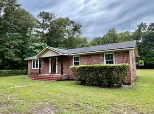 1597 Poplar Hill Dr, Cross, SC 29436