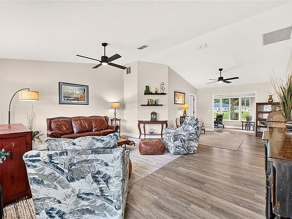 3rd image of 13727 SW 111TH AVENUE