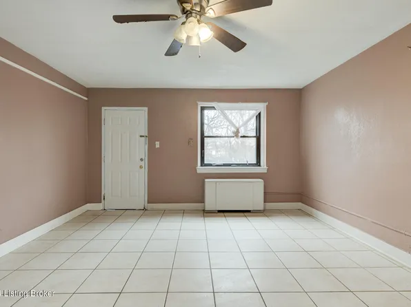 3320 Bardstown Rd APT V7, Louisville, KY 40218