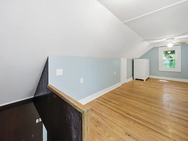 1072 Rocky Springs Rd — Photo 20