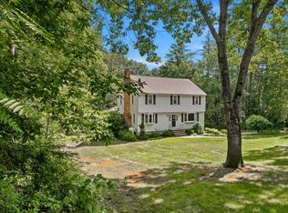 16 Williamsburg Drive, Amherst, NH 03031