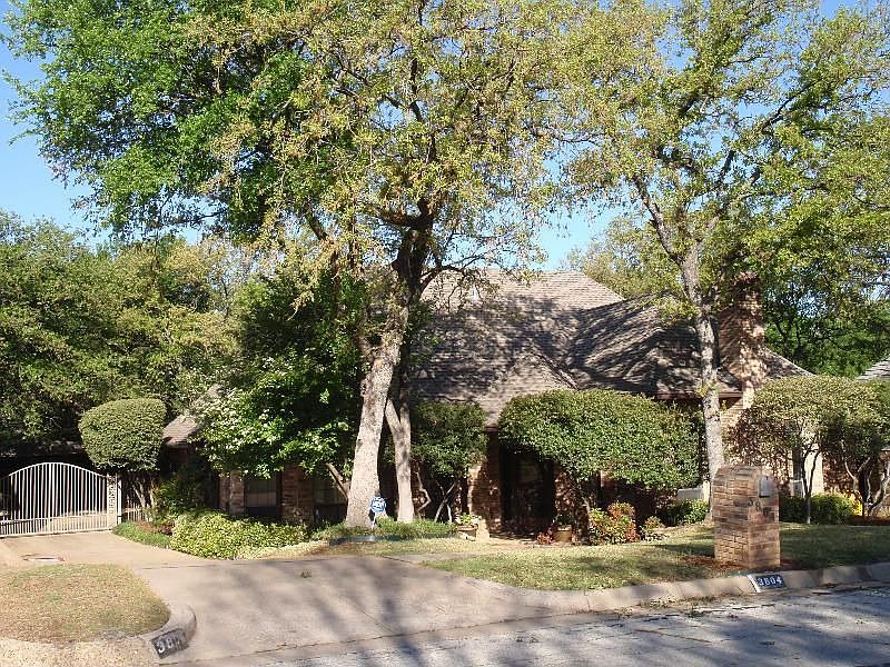 1st image of 3804 Yachtclub Dr