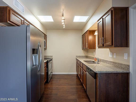 4th image of 13621 N DEL WEBB Boulevard