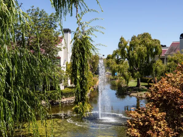 223 Shorebird Cir, Redwood City, CA 94065