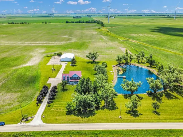 2505 E 600 North Rd, Paxton, IL 60957