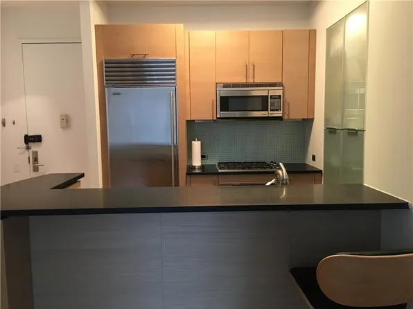 325 5th Ave APT 21E, New York, NY 10016