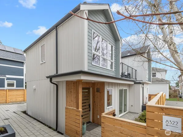 8322 32nd Avenue NW, Seattle, WA 98117