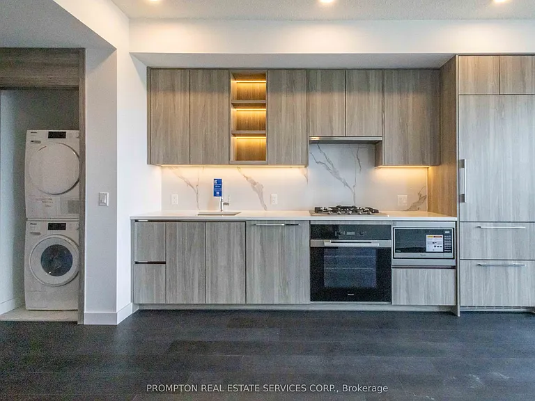 18 Esther Shiner Blvd #2805 — Photo 35