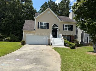 525 Dot Dr, Atlanta, GA 30349