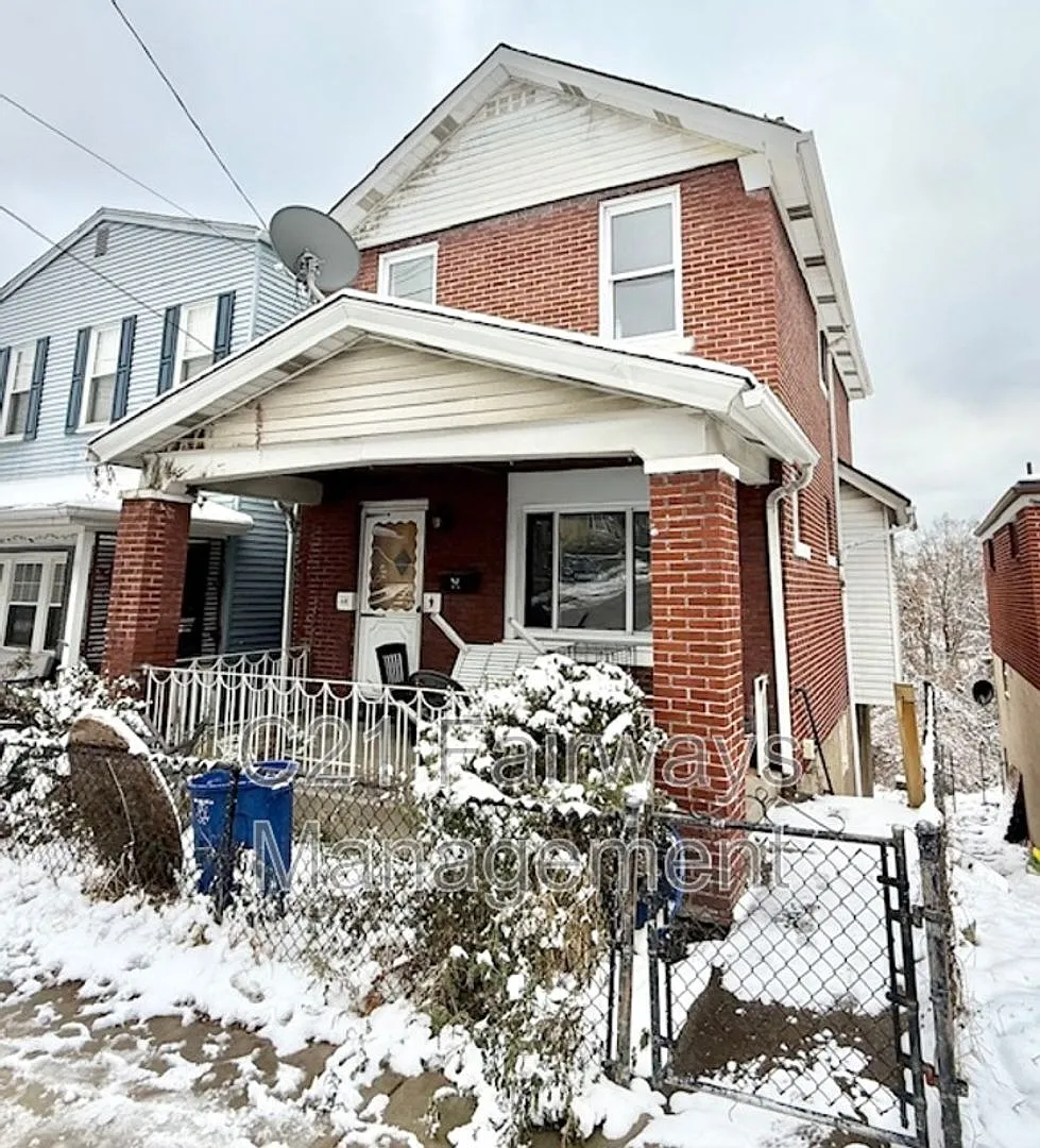 42 Ruth St photo 1