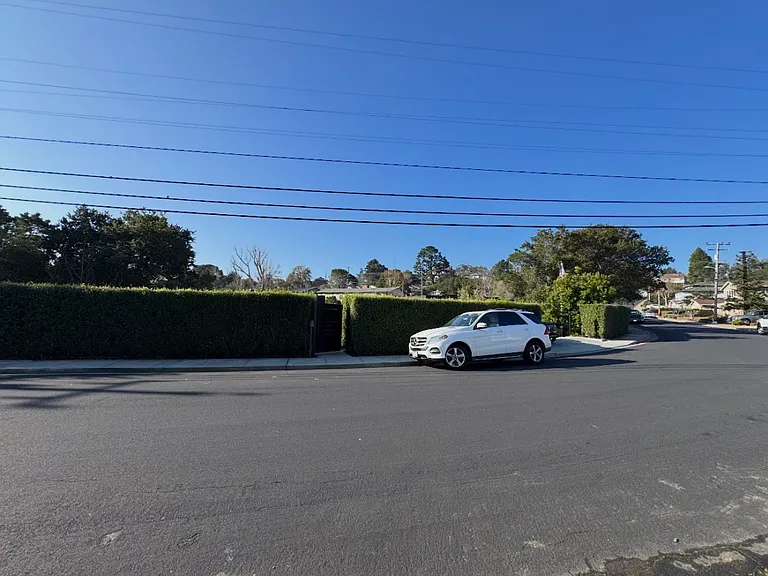 1105 Tahoe Dr — Photo 12