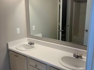 660 Lenore Dr, Boiling Springs, SC 29316