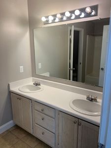 660 Lenore Dr, Boiling Springs, SC, 29316