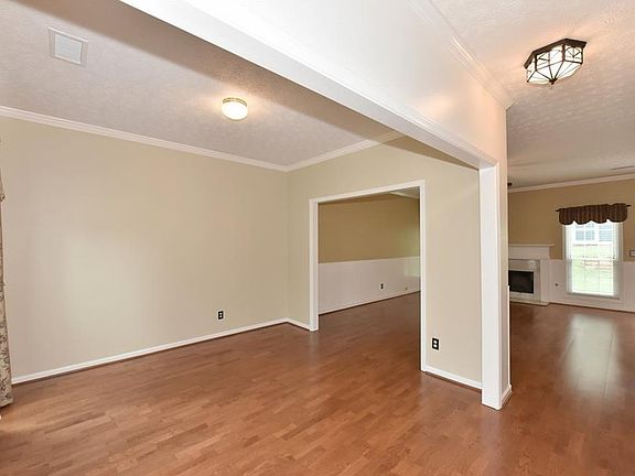 5th image of 1544 Heartwood Dr