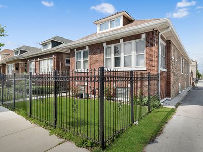 5914 S Washtenaw Ave, Chicago, IL, 60629