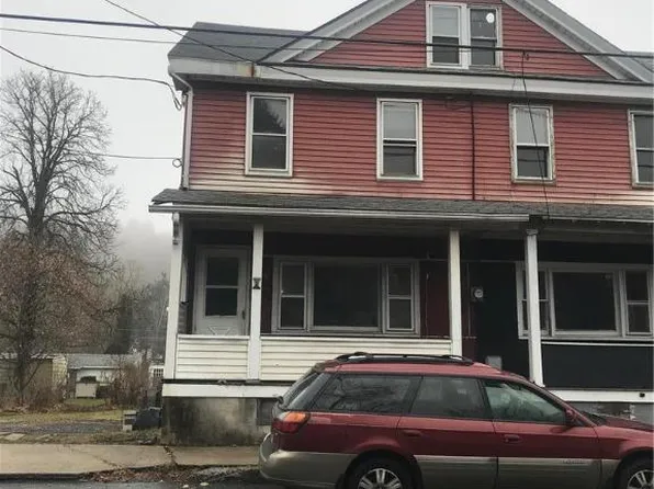 517/519 N Railroad St, Tamaqua, PA 18252