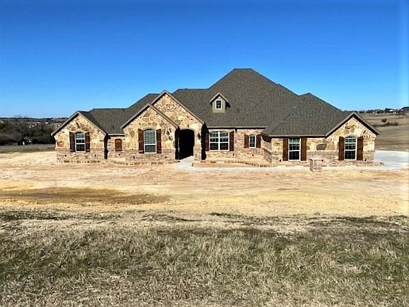 1st image of 101 Pinnacle Peak Ln