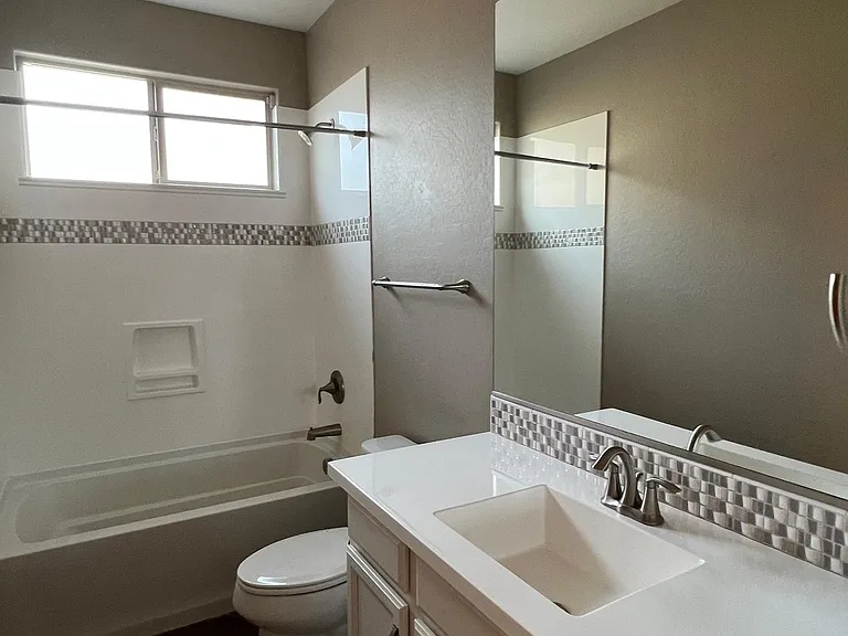20755 E Mockingbird Dr — Photo 11