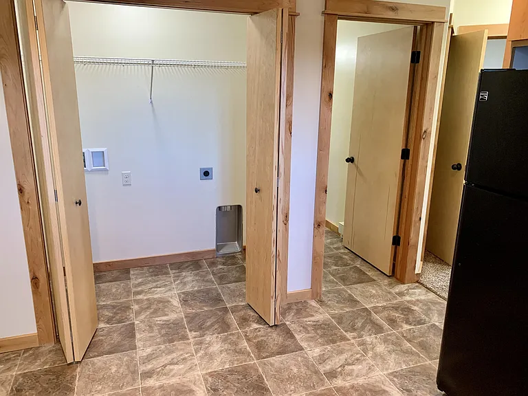 1021 Enterprise Dr #4 — Photo 16