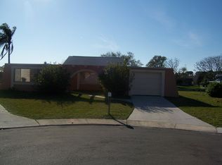 3131 Honeymoon Ln, Holiday, FL 34691
