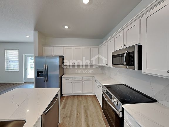 3rd image of 2917 20th Avenue Dr W